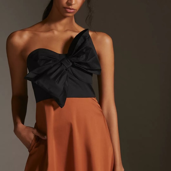 Hutch strapless dress…wear to wedding or pair w/ sandals and a denim jacket! - Picture 2 of 8